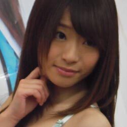 初美沙希