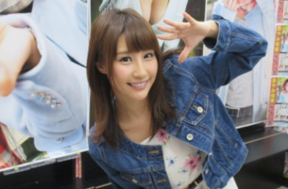 2016年6月18日　あやみ旬果ちゃんサイン会開催しました！！